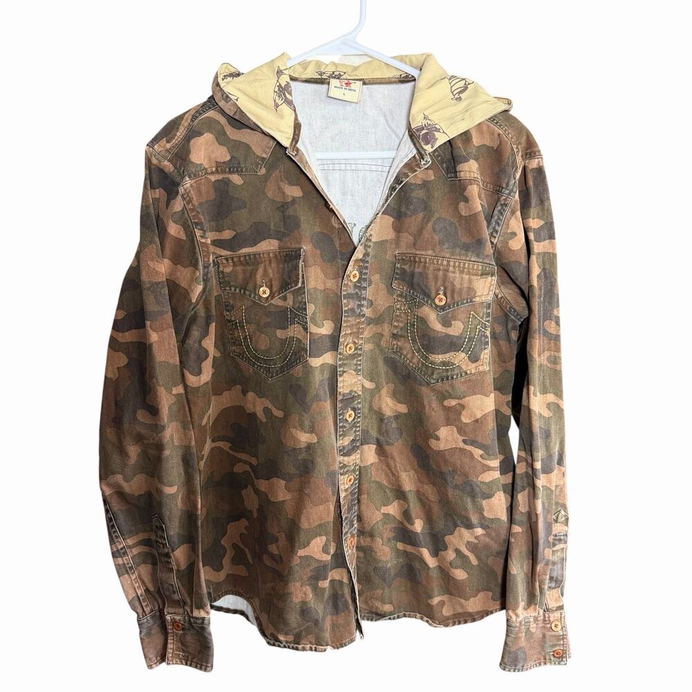 True Religion Camo Button Up Hooded Shirt Embroidered Logo Large Brown Men's